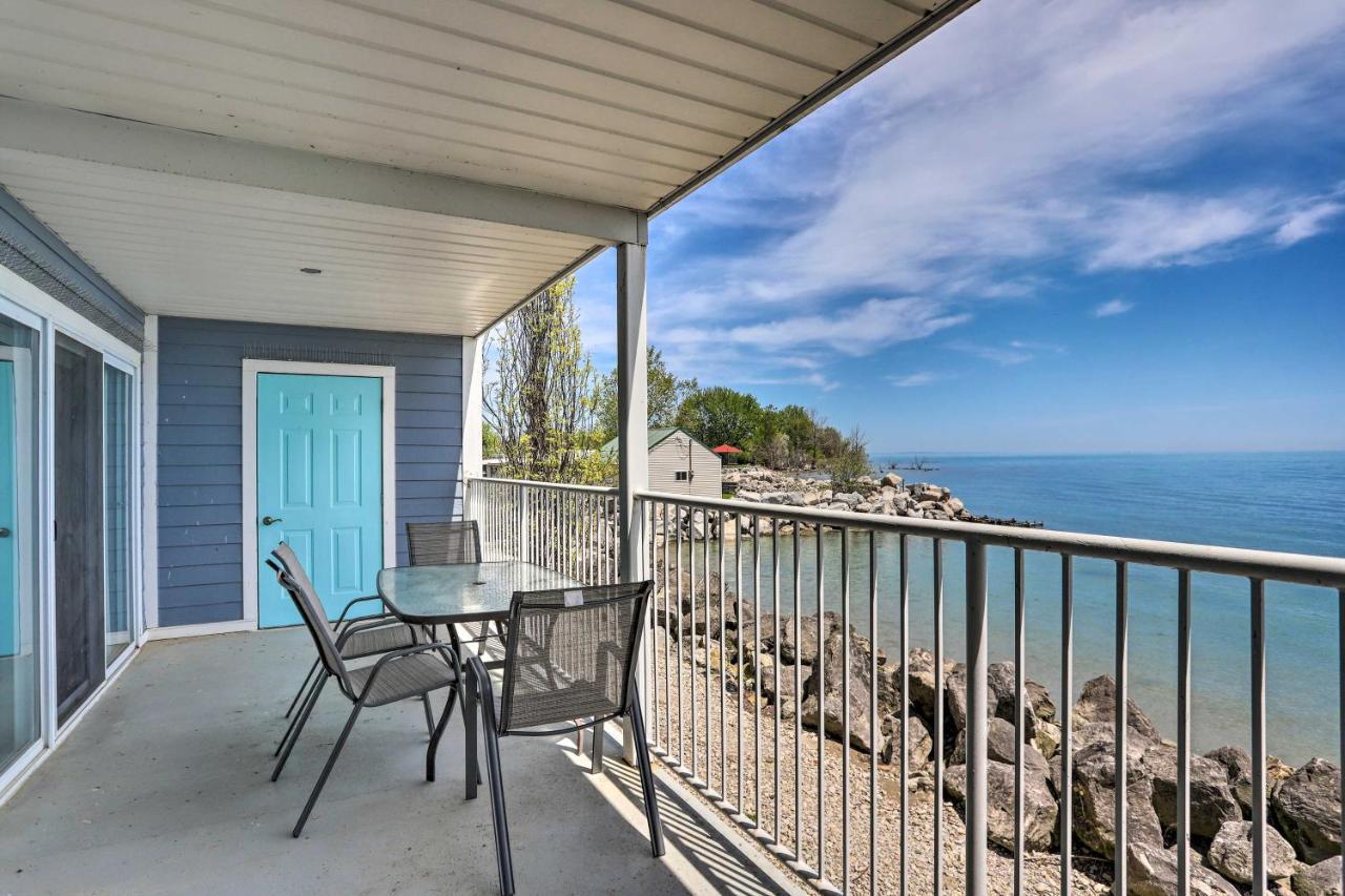 Cozy Lakefront Middle Bass Retreat With Balcony Put-in-Bay Luaran gambar