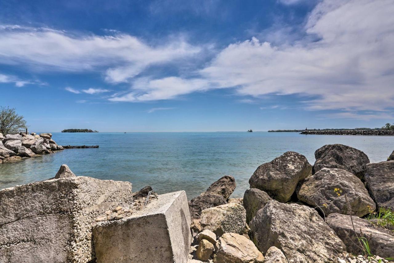 Cozy Lakefront Middle Bass Retreat With Balcony Put-in-Bay Luaran gambar