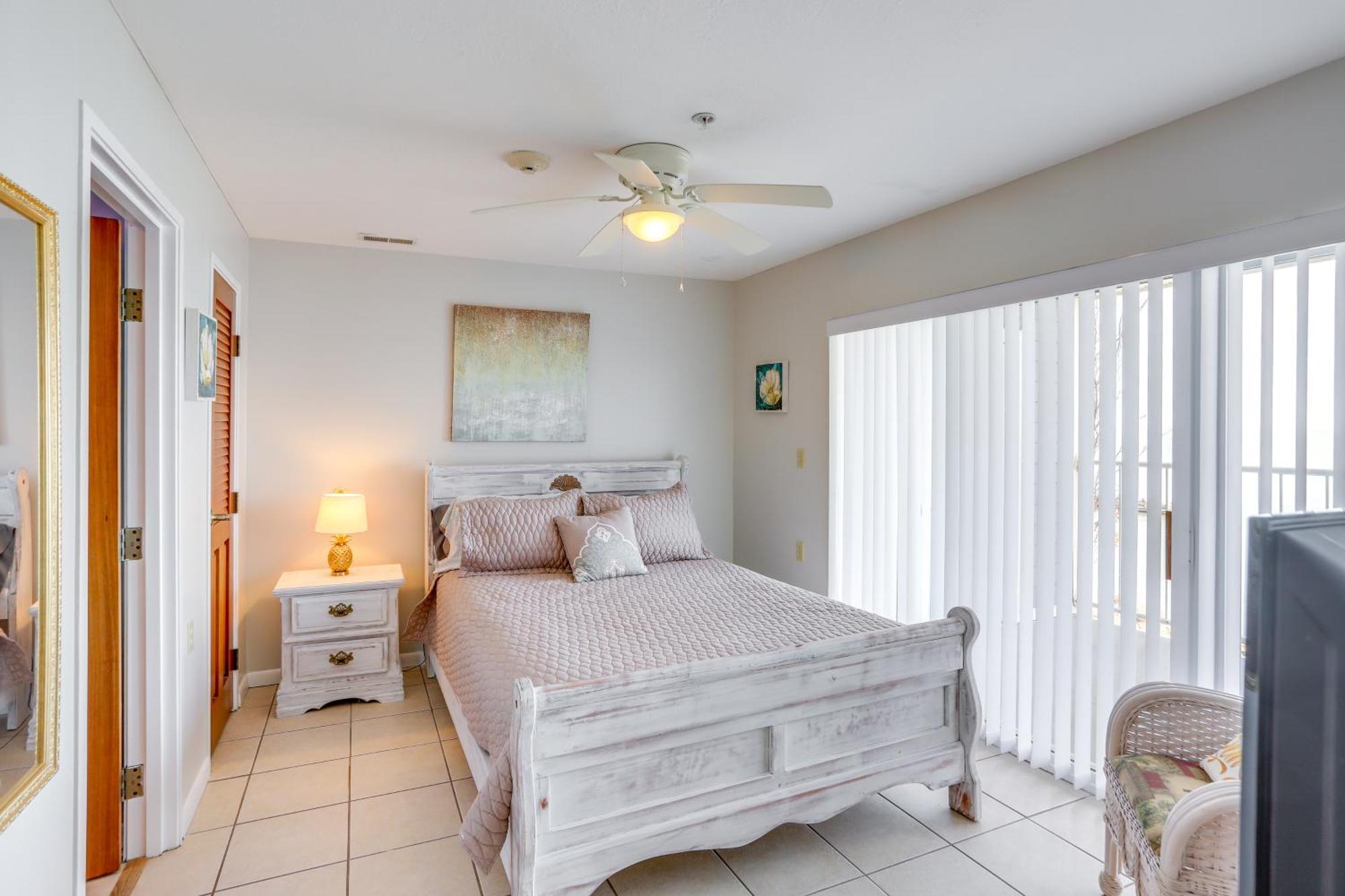 Cozy Lakefront Middle Bass Retreat With Balcony Put-in-Bay Luaran gambar