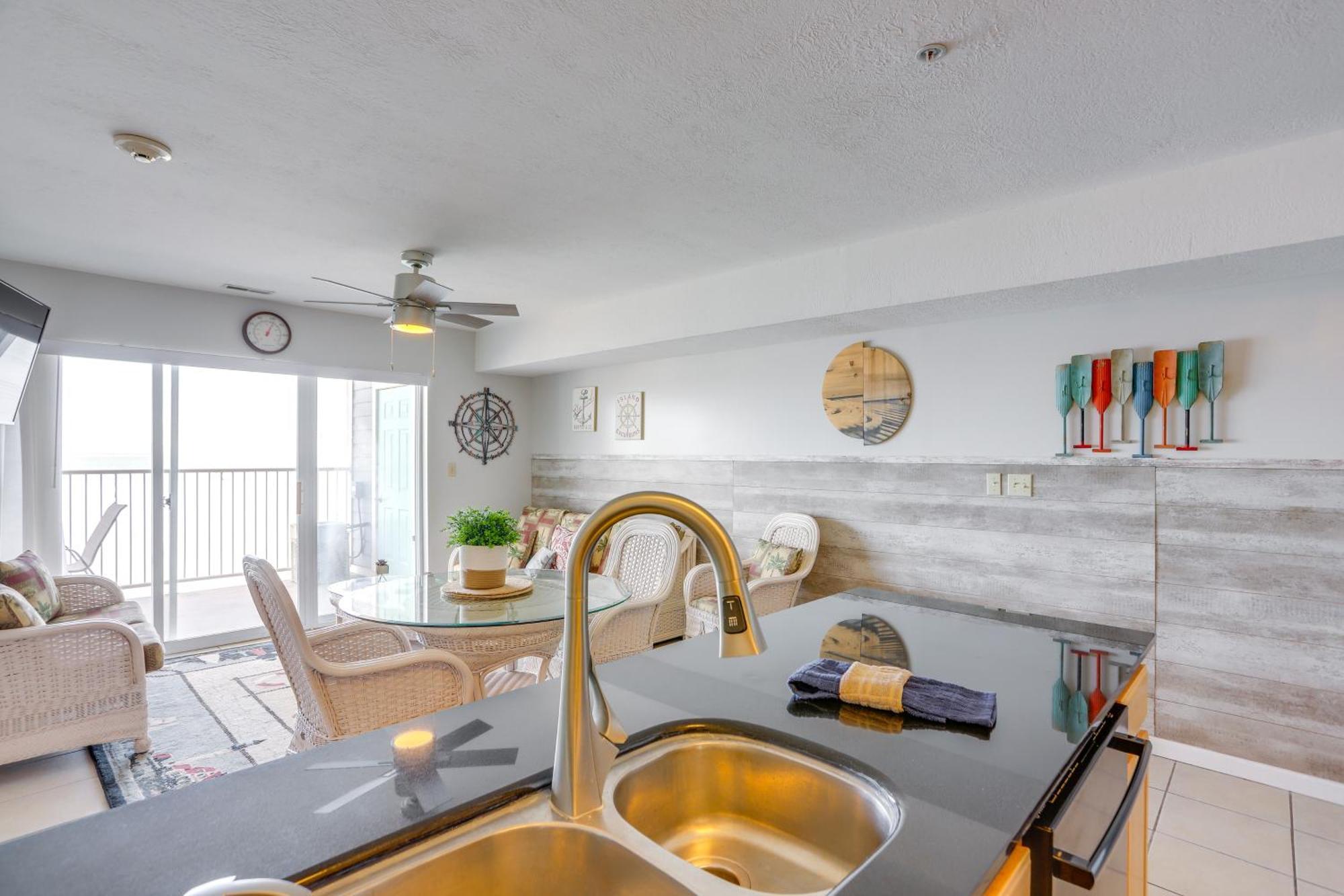 Cozy Lakefront Middle Bass Retreat With Balcony Put-in-Bay Luaran gambar